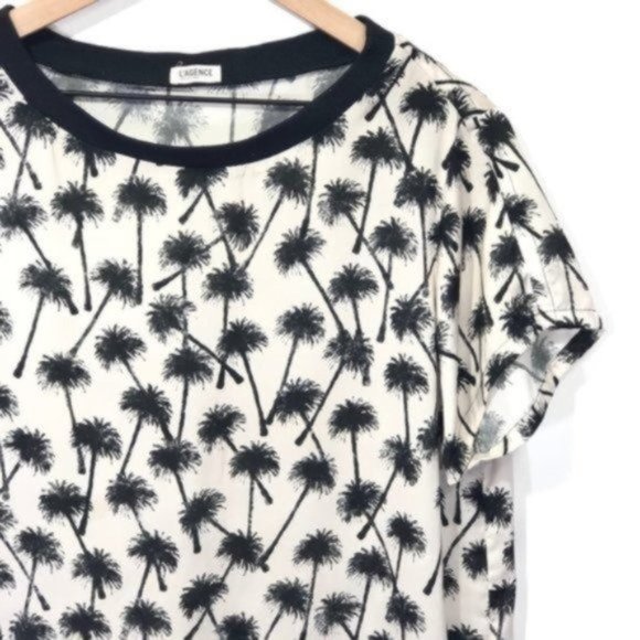 L'AGENCE Ivory Black Palm Tree Print Silk Blouse Short Sleeve Lightweight - Picture 4 of 7